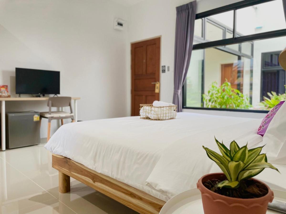 Alleyhill Phuket - Private & Cozy Boutique Екстериор снимка